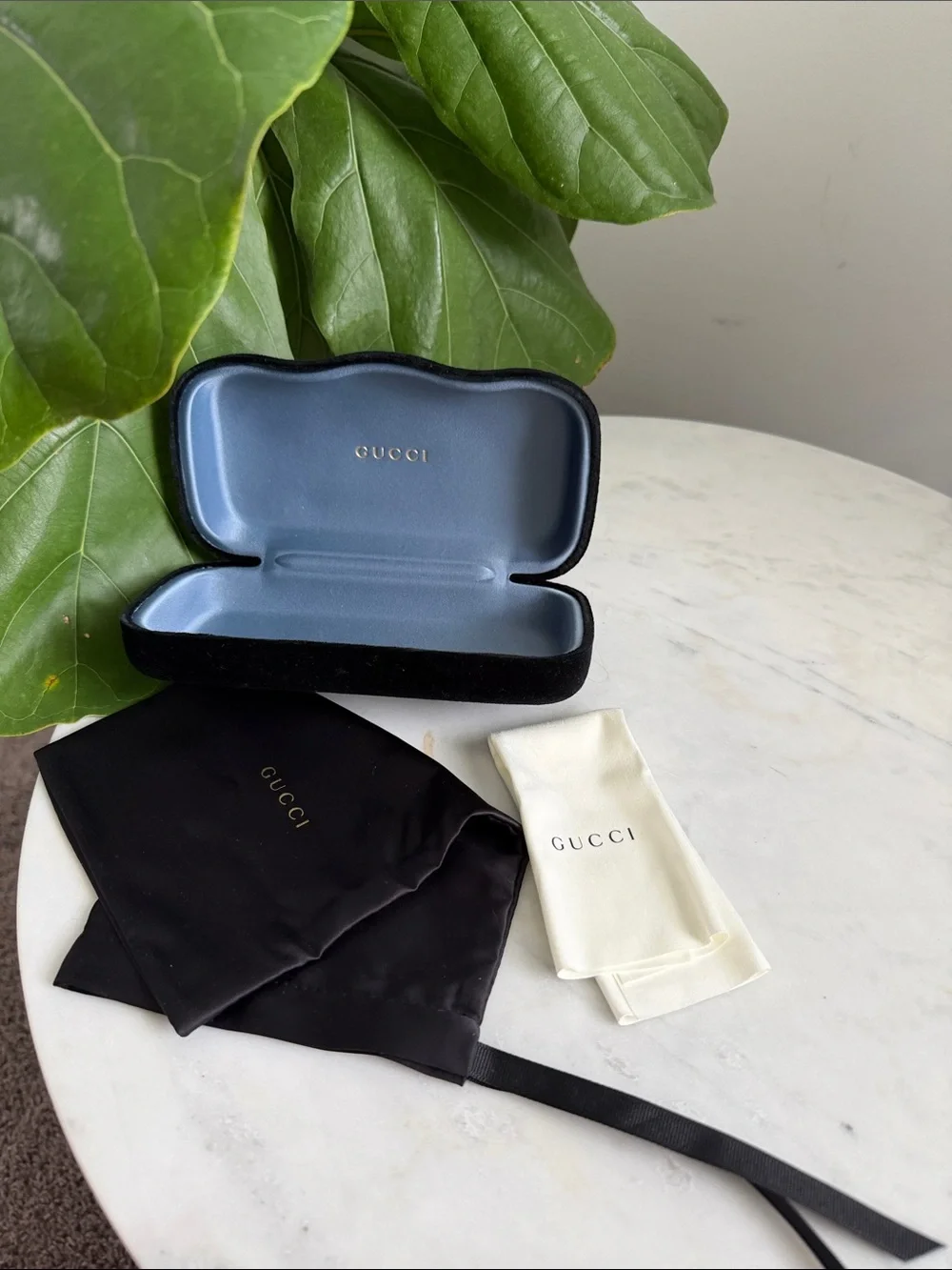 Gucci Velvet Sunglasses Case with Black and Light Blue Linings